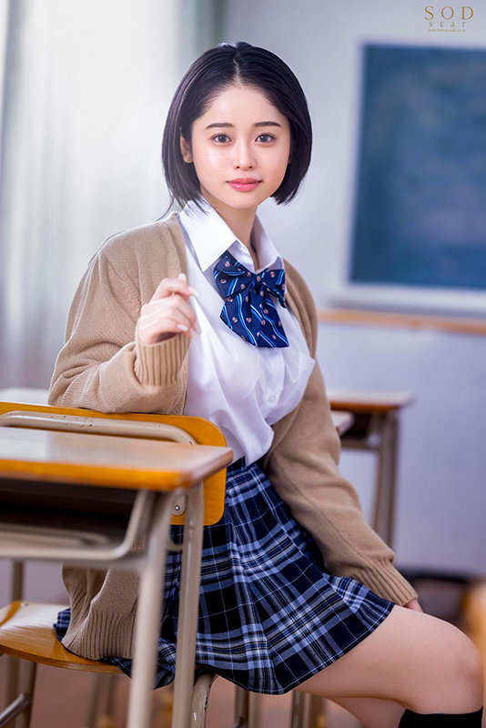 美装「どのコスプレで抜きたい？」 MINAMO 超大型新人│MINAMO│ハイビジョン│1stars00412